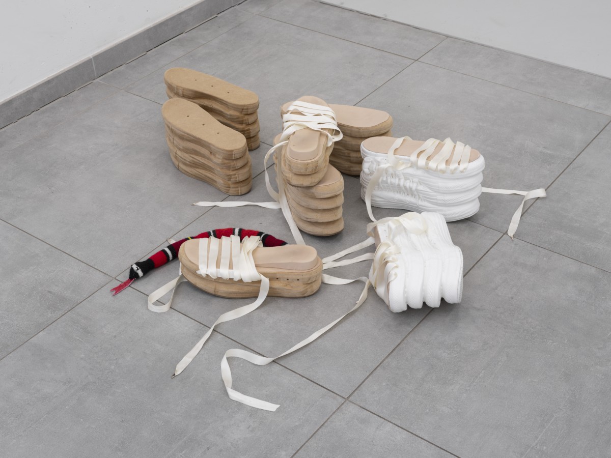 Karolin Braegger, Play Dead, Exhibition view, All Stars, Lausanne.