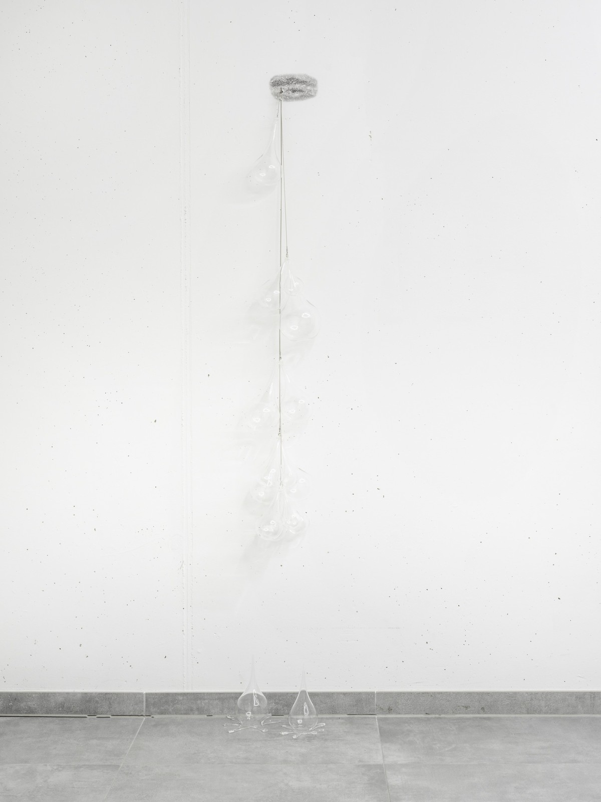 Giovanna Belossi, Good by to them, he had to go, 2022, transfer, wire, metal, glass, All Stars, Lausanne