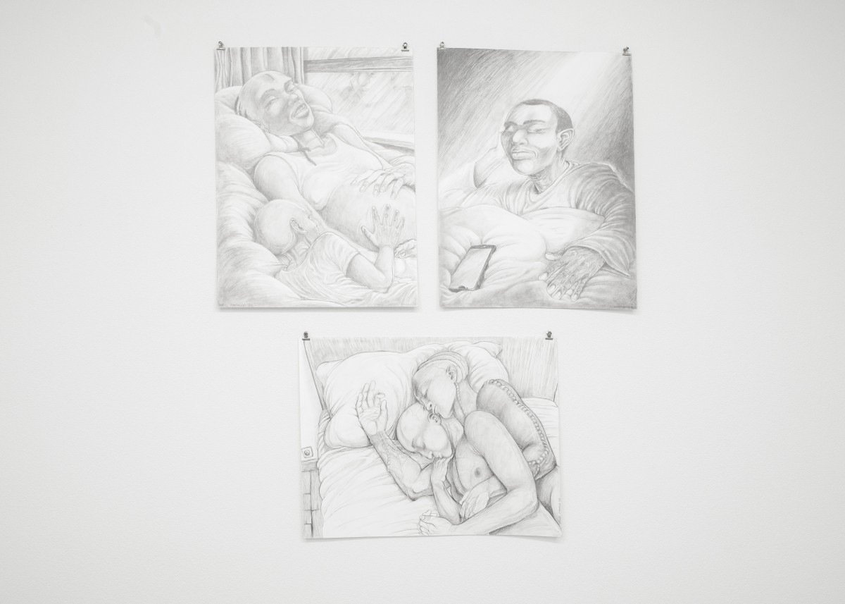 Nygel Panasco, Trois images de ma vie (Maman sacrée, Attente illusion, Repos bref), 2022, criteriums, pencils